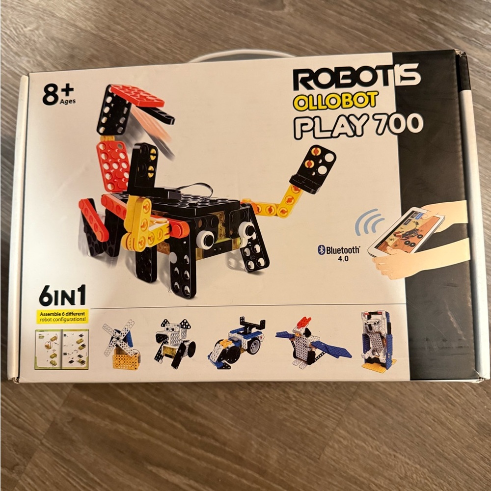 OlloBot Play 700 - 6-in-1 Bluetooth Building Kit